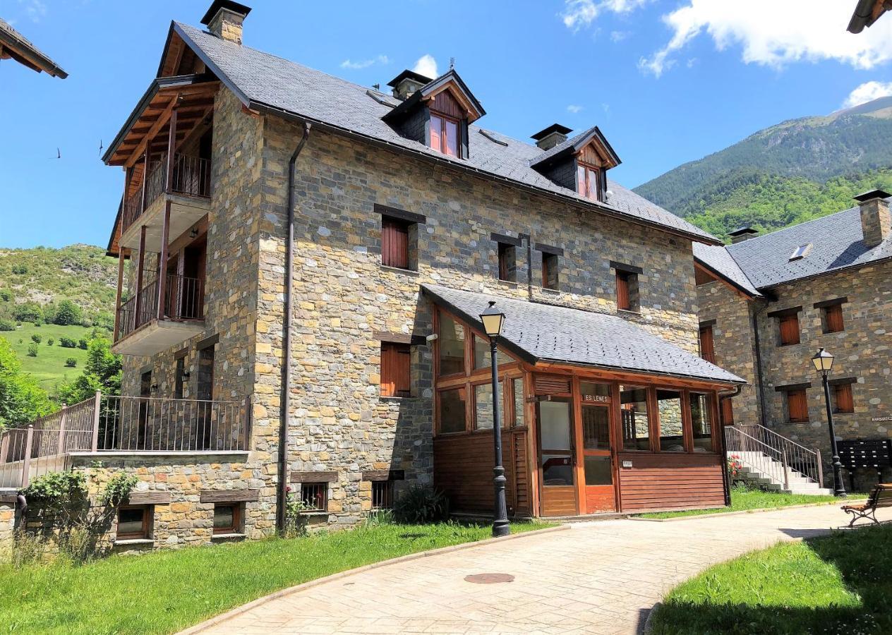 Pirineosnature Apartments סן חואן דה פלאן מראה חיצוני תמונה