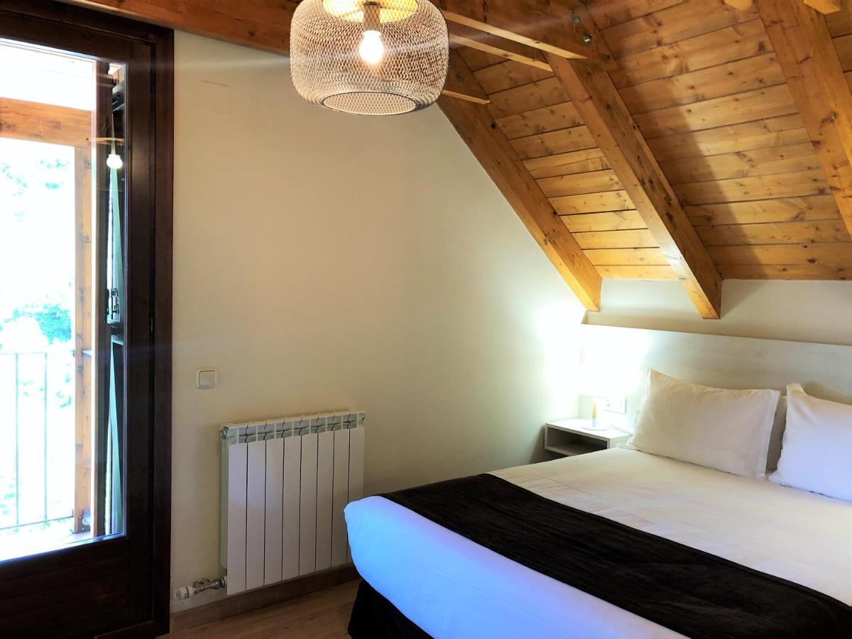 Pirineosnature Apartments סן חואן דה פלאן מראה חיצוני תמונה