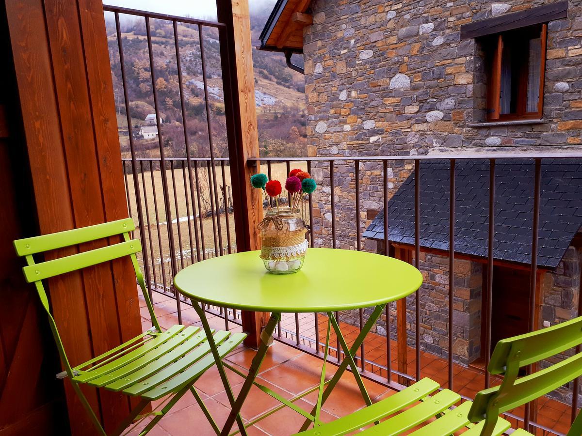 Pirineosnature Apartments סן חואן דה פלאן מראה חיצוני תמונה